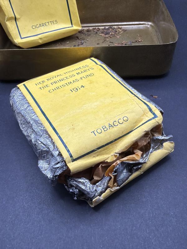 1914 Princess Mary Gift Tin With Tobbaco & Card Charles Frost ASC