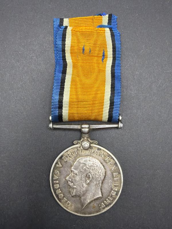 WW1 Sterling Silver War Medal 7762 PTE.E.CLARKE. SUFF.R. Missing in Action