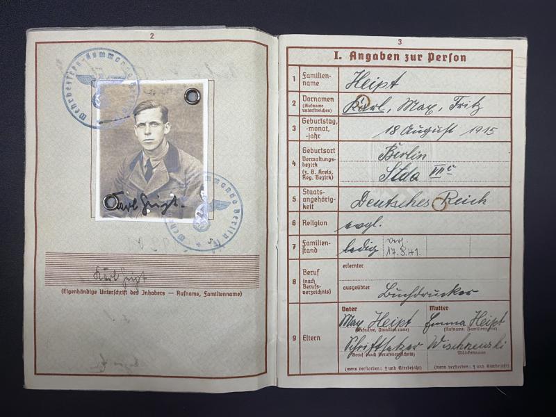 German Army Wehrpass Obergefreiter Karl Heist (21ID & 267ID) Artilleryman KIA August 1941