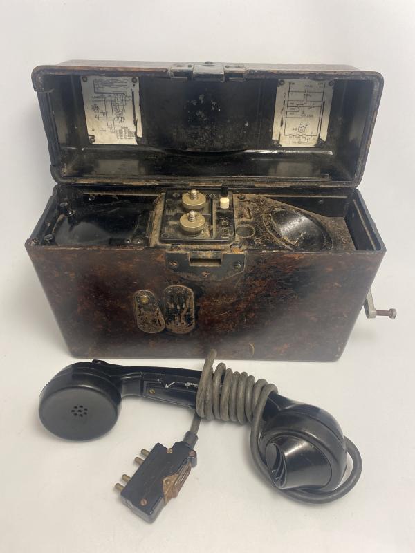 German Army F33 Field Telephone With Handpeice