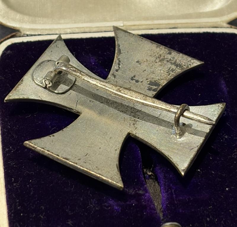 WW1 Private Purchase Schinkel Convex Iron Cross First Class With Box & Card Box