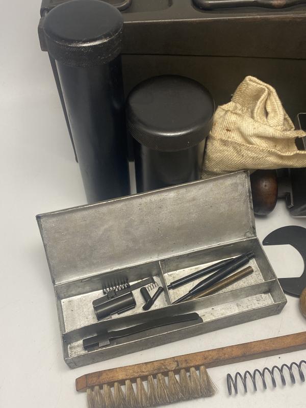 German MG13 Gunners Kit in Tin