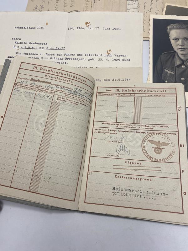 German Army KIA Polish Resistance 1944 Wehrpass Gren. Wilhelm Bredemeyer