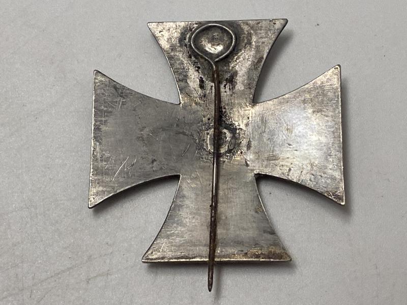 WW2 EK1 Vaulted Screwback Iron Cross First Class