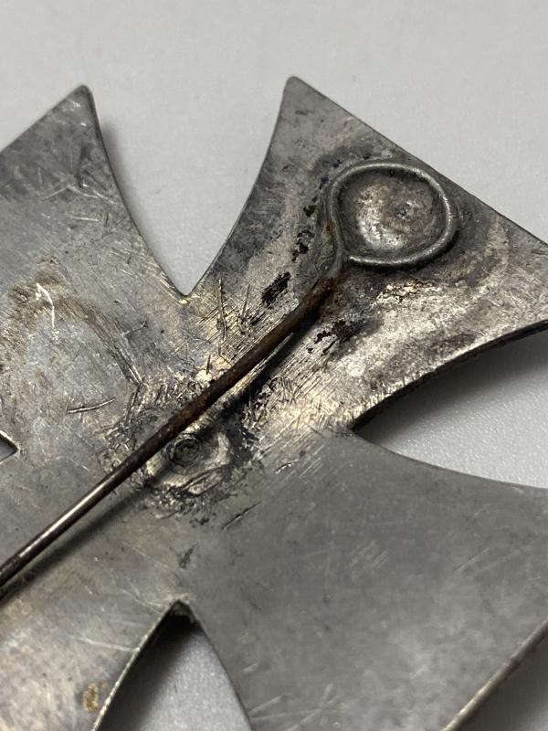 WW2 EK1 Vaulted Screwback Iron Cross First Class