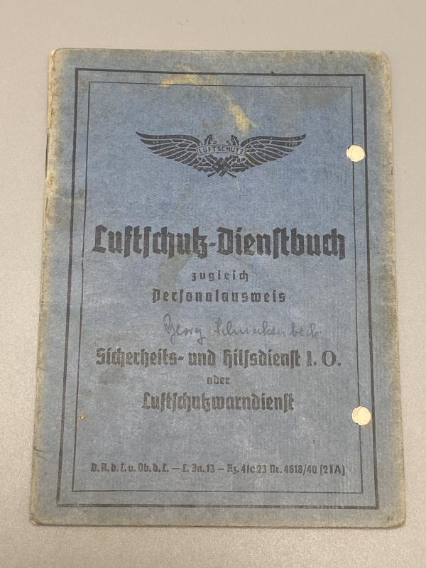 German Luftschutz Dienstbuch Hamburg Based